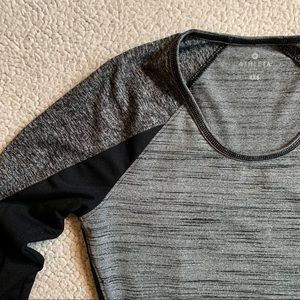 Athleta Long Sleeve Performance Top XXS